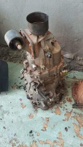 Vende-se câmbio de bongo preço a combinar