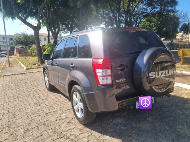 Suzuki Grand Vitara 2.0 16V 4x2/4x4 5P Aut. 2011