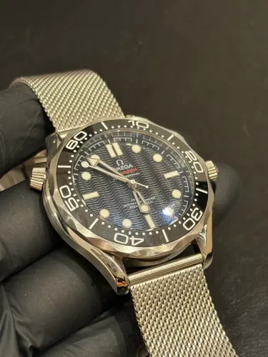 Relógio Masculino Omega 007 - Preto 42mm - Vidro Safira - Automático- Prm AAA+