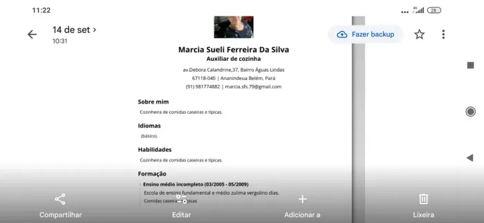 Empregada doméstica ou auxiliar de cozinha!!