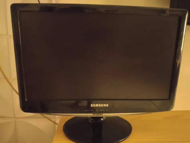 Vendo monitor samsung antigo Syncmster b1930