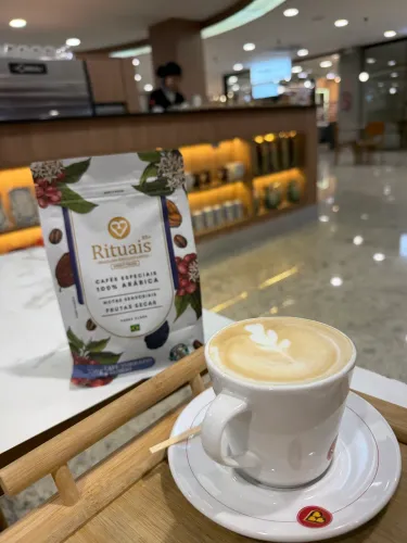 Vaga de Atendente em cafeteria