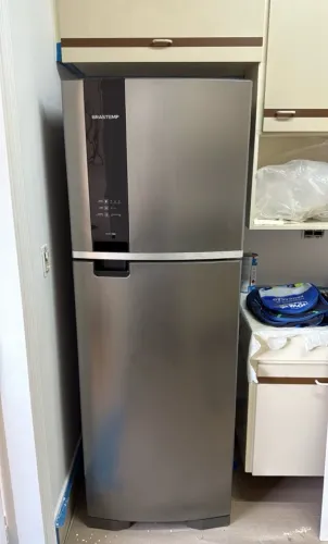 Geladeira Brastemp Frost Free 375L Inox - Painel Digital