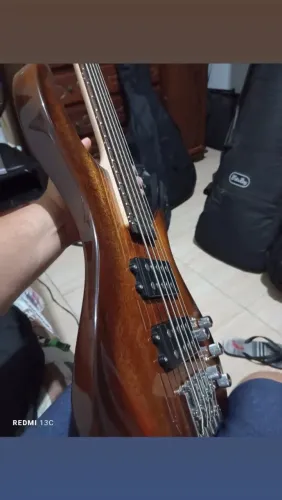 Contra baixo