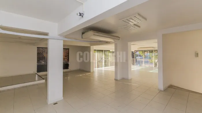 INIGUALÁVEL, Á POUCOS METROS DO IGUATEMI!