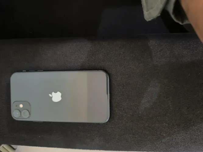 iPhone 11 64g usado ótimo estado