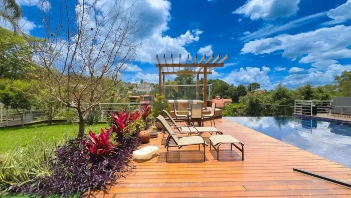 Casa com 4 dormitórios, sendo 4 suítes para venda ou locação - Granja Viana - Cotia - SP