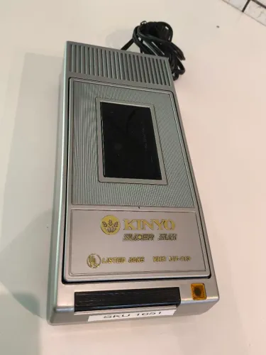 REBOBINADOR de fita VHS KINYO 117V EM PERFEITO ESTADO DE FUNCIONAMENTO