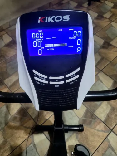 Bicicleta ergométrica kikos kv8.7 eletromagnética