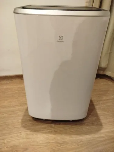 Ar condicionado portátil 127v 12 mil BTUs