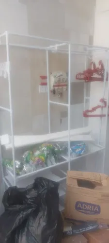 Guarda roupa arara