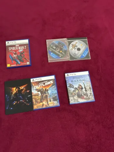 Lote 4 Jogos PS5/PS4 Originais - Spider-Man 2, Star Wars, AC e God of War - R$ 599