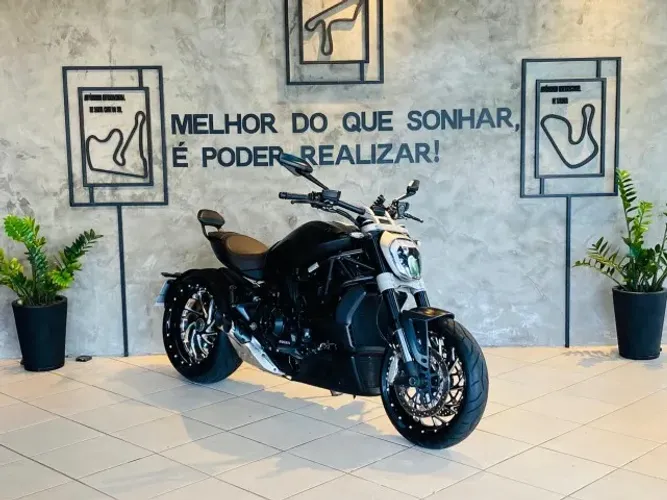 DUCATI X-Diavel darck 2019-  Jmc motos