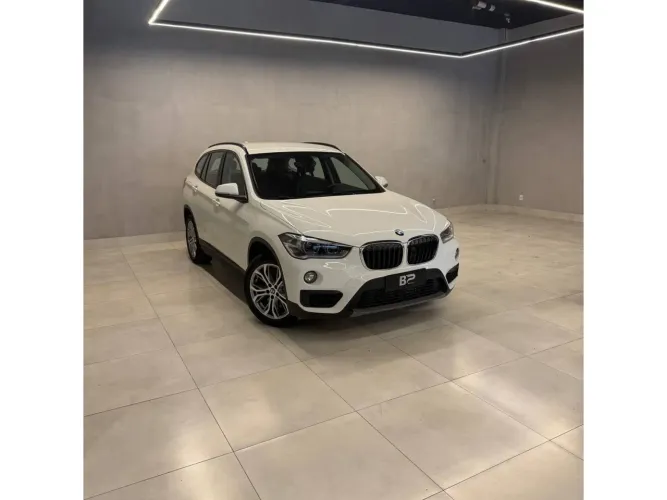 BMW X1 Sdrive 20I X-line 2.0 TB Active Flex 2019