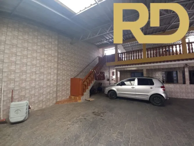 2 Casas à Venda no Vera Cruz em Lote de 402 m²
