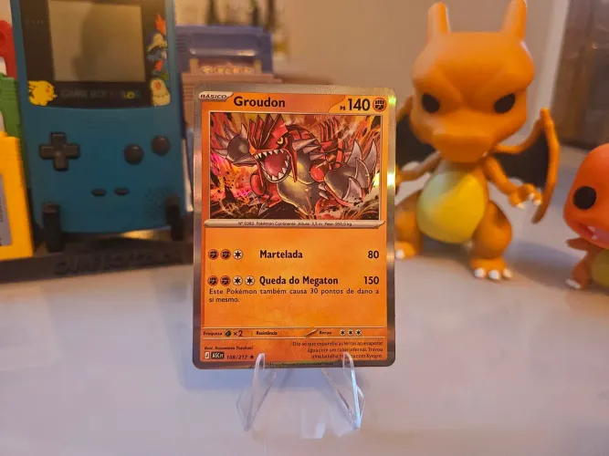 Carta pokemon lendário original