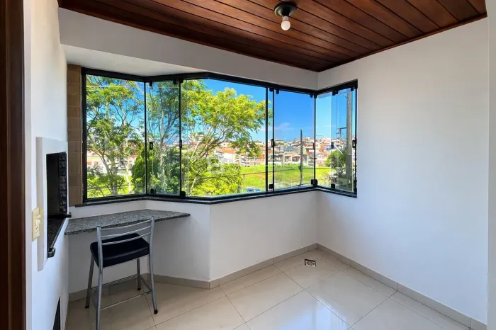 Apartamento 3 dormitórios no Estreito - Florianópolis
