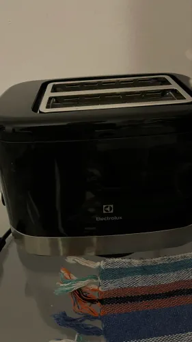 Torradeira Electrolux 220v