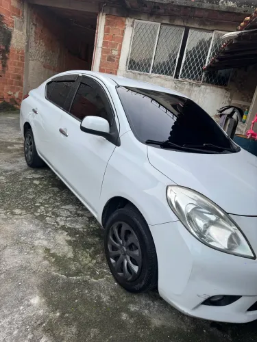 Nissan Versa SV 1.6 16V Flex Fuel 4P Mec. 2014