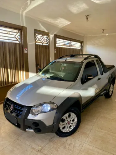 Fiat Strada Adventure 1.8/ 1.8 Locker Flex CE 2010