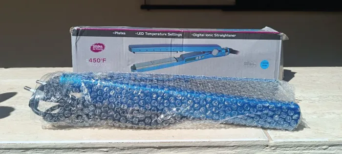 Chapinha Digital Ionic Straightener Glides - Praticidade e Cabelos Lisos 40% Mais Rápido