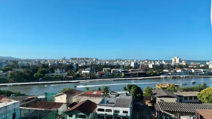 Apartamento no Barro Vermelho com vista para o Canal de Vitória