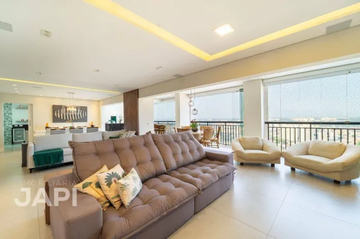Apartamento Duplex de Luxo com 03 suites amplas e acesso ao Jundiai Shopping