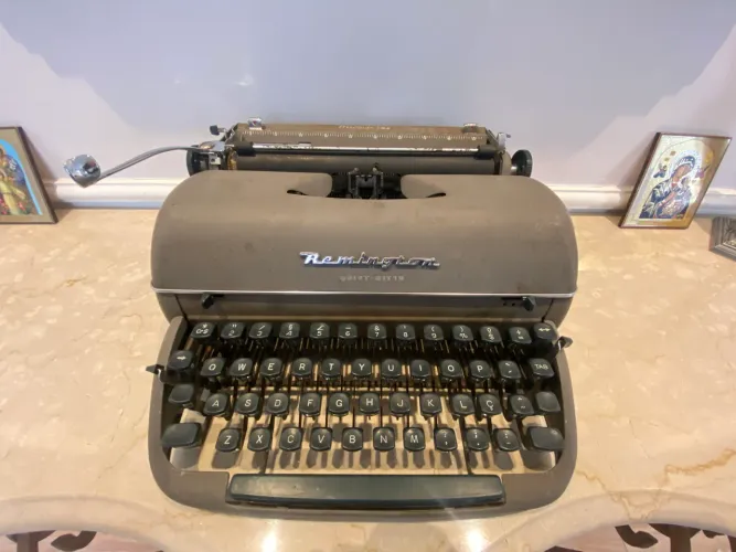 Máquina de escrever Remington