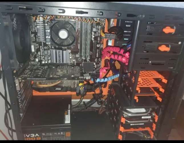 Pc gamer - leia anúncio 