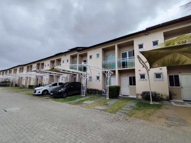 Parque Verde | Casa duplex com energia solar e suíte