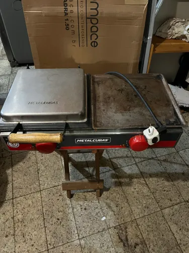 Grill Elétrico Com Prensa MGE 70 110v Metalcubas
