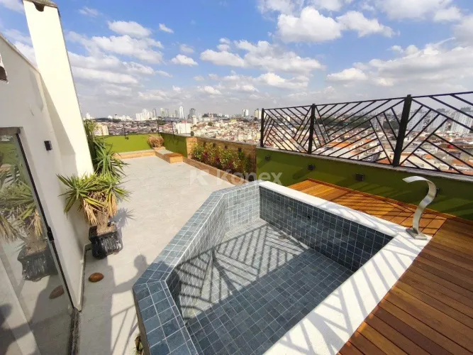 Cobertura com Piscina Privativa, 4 Dormitórios e 3 Vagas Próxima ao Santana Park