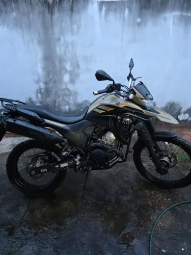 XTZ LANDER 250
