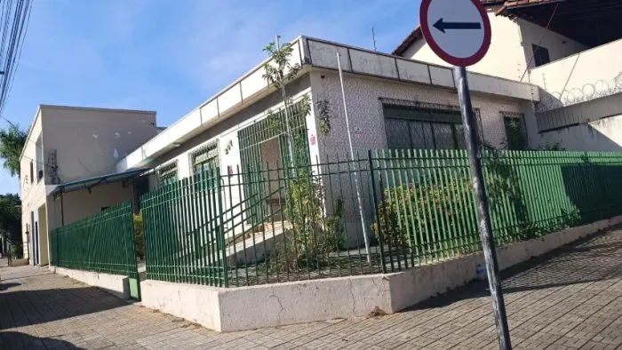 alugo casa melo ideal empresa