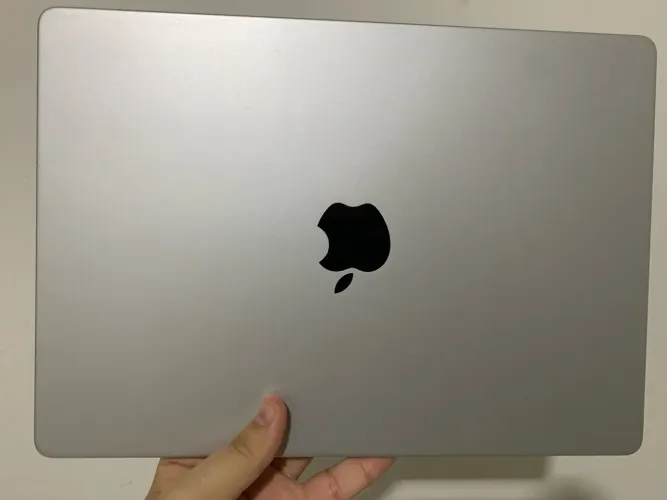 MacBook Pro M1 Pro 2021/ 16GB/ 512GB/ 14 polegadas