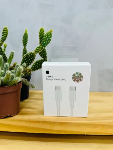 Cabo USB-C para iPhone 15, 16 e 17 Pro Max 