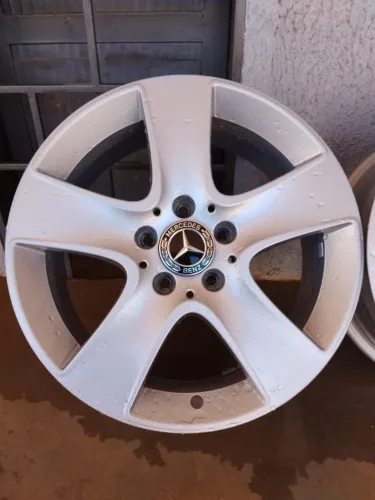 Rodas Mercedes CLA 180 Aro 17 Original