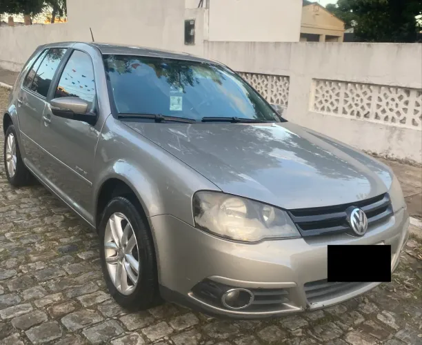 Volkswagen Golf Sportline 1.6 MI Total Flex 8V 4P 2013