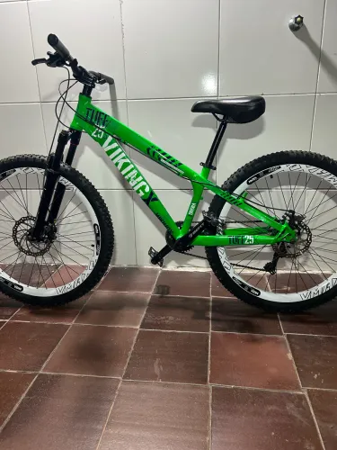 Bike VikingX Tuff 25