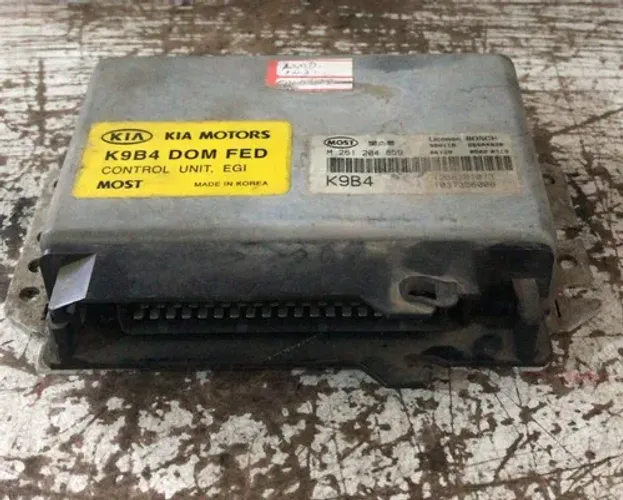 Modulo Injeção Kia Clarus 2.0 2000 / M261204859 K9b4