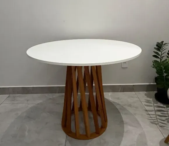 Mesa de Jantar Branca