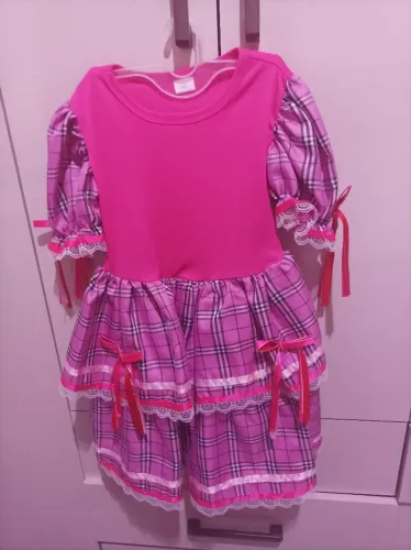 VENDO: Vestido de Festa Junina Infantil (Rosa/Xadrez) ?