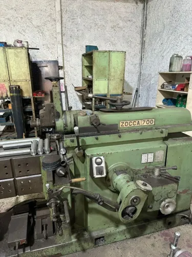 Vendo uma plaina limadora zocca 700
