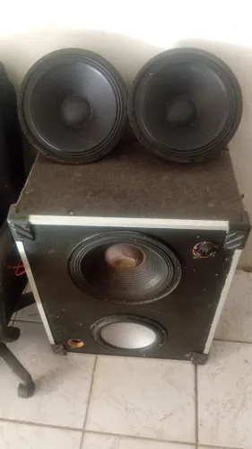 Som para carro ou residência