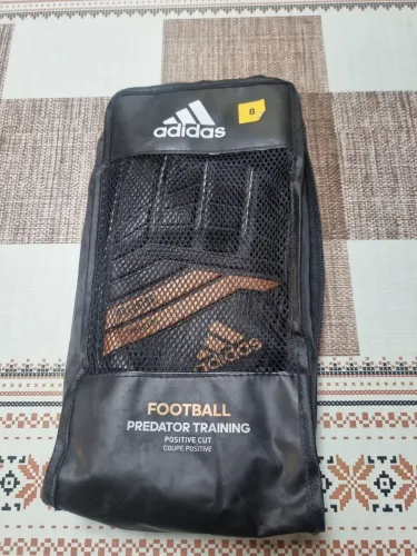 Luvas para goleiro..