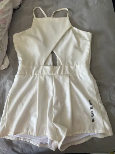Roupas variadas