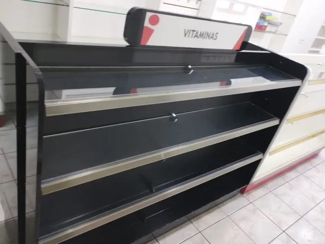 Gondolas para Drogaria,Perfumaria,Armarinho ou loja Roupas