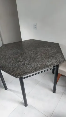 Vendo mesa de marmore