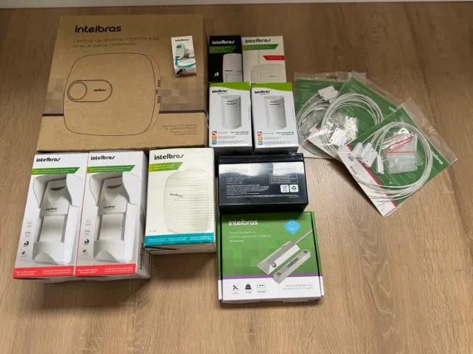 Kit Alarme Intelbras completo: central monitorada + choque + sensores - NOVO