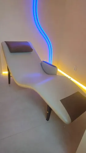 CHAISE LONGUE YOKO CARRARO- 30%OFF peça de design absurdo de barato
